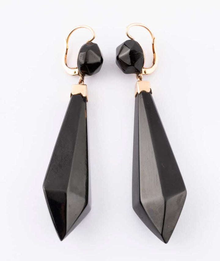 Pendants d'oreilles jais côté