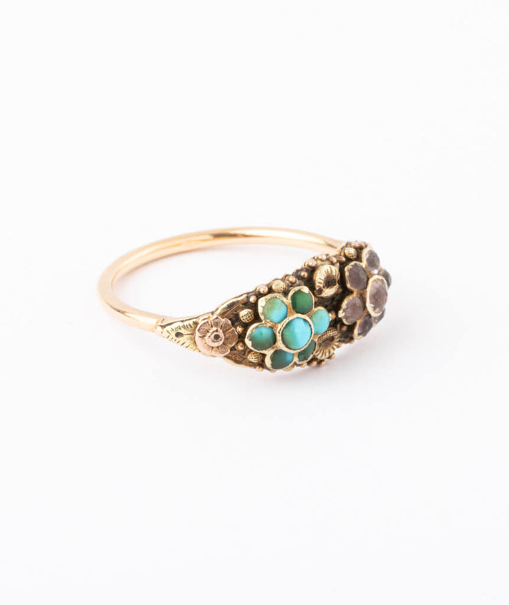 Caillou PAris - Bague ancienne or Godfrid droite