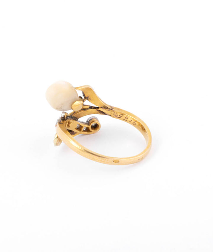 Caillou Paris - Bague Art nouveau Guila gros plan detail