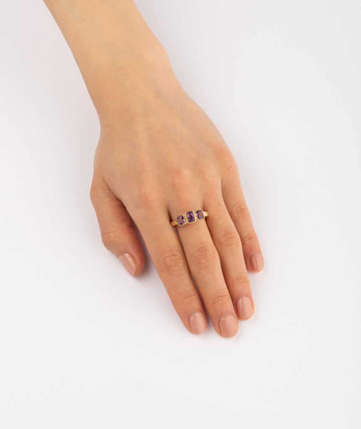 Antique amethyst ring Sofia - Caillou Paris