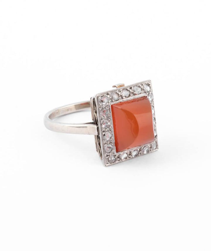 Bague ancienne cabochon Analu droite