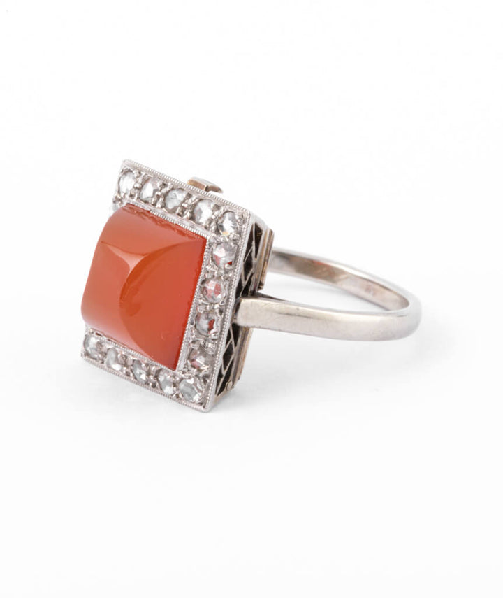 Bague ancienne cabochon Analu gauche