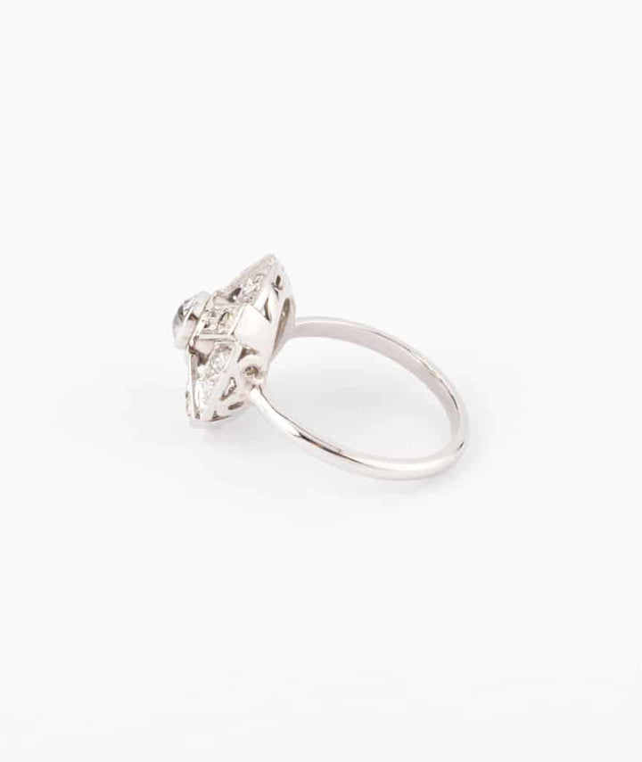 Caillou Paris - Bague ancienne diamants Lili profil gauche
