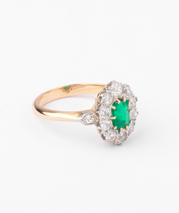 Bague ancienne émeraude Adaia droite