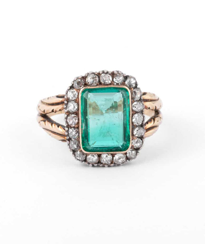Caillou Paris - Bague ancienne emeraude Eilis face 2