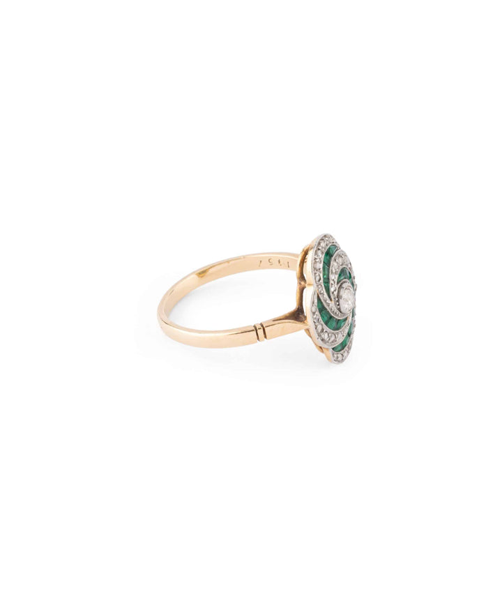 Caillou Paris Bague Ancienne Emeraude Yasu Profil Droit