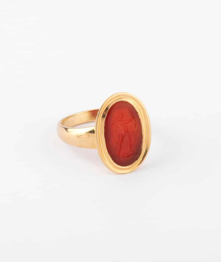 Caillou Paris - Bague ancienne intaille sur Cornaline Raj droite