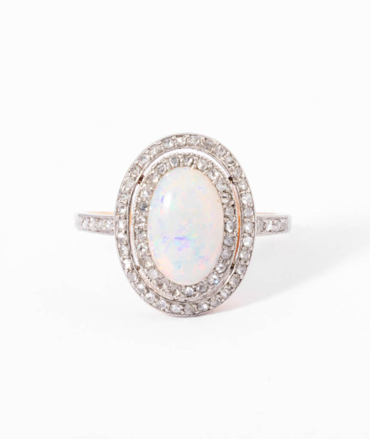 Bague ancienne opale Xuan