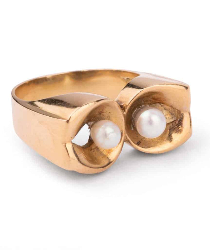 Caillou Paris Bague Ancienne Or Et Perles Junae Gros Plan 2