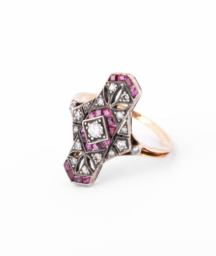 Caillou Paris - Bague ancienne rubis Kouzma gauche