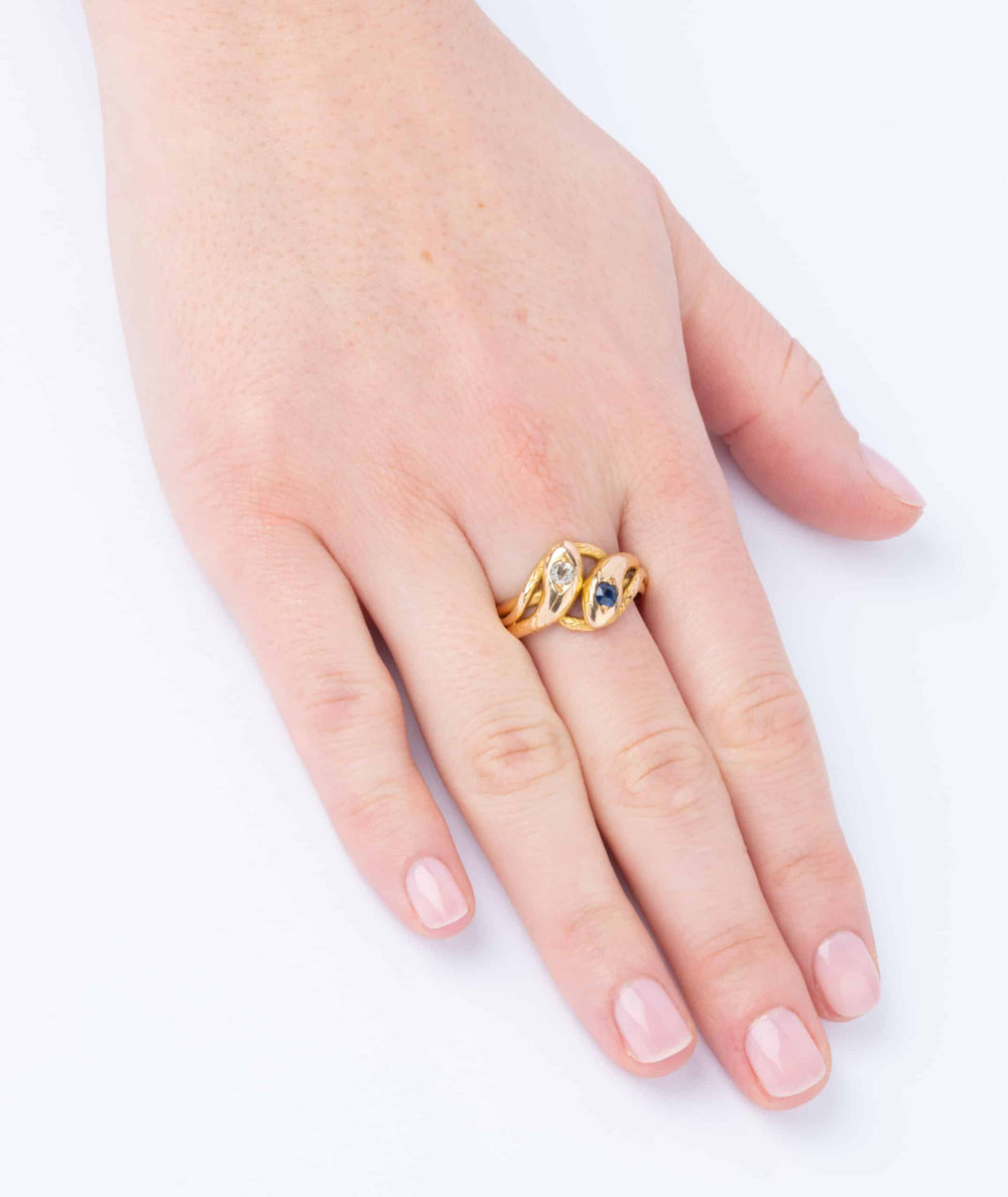 Caillou Paris Bague Ancienne Serpent Aniani Porter