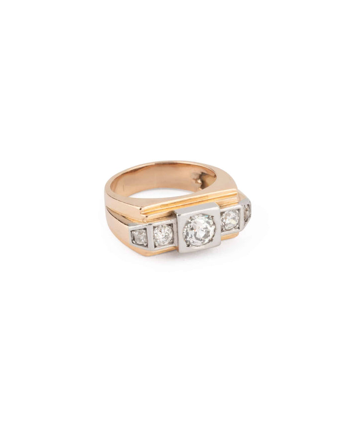 Caillou Paris Bague chevaliere Tank diamants Chlomi details