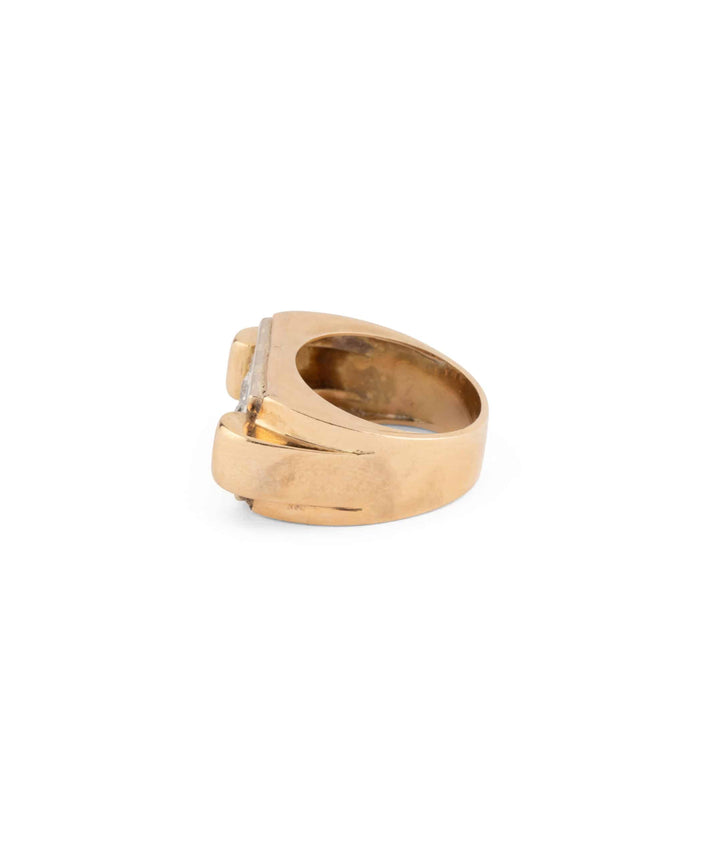 Caillou Paris Bague Chevaliere Tank Aitu Profil Gauche