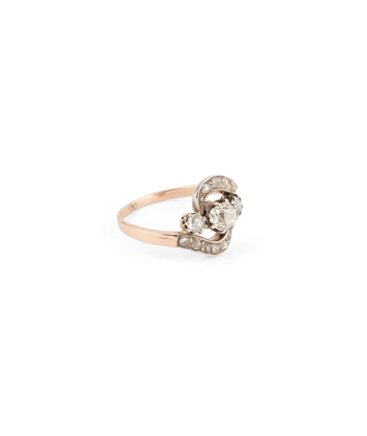 Caillou Paris Bague De Fiancailles Ancienne Diamants Bala Droite