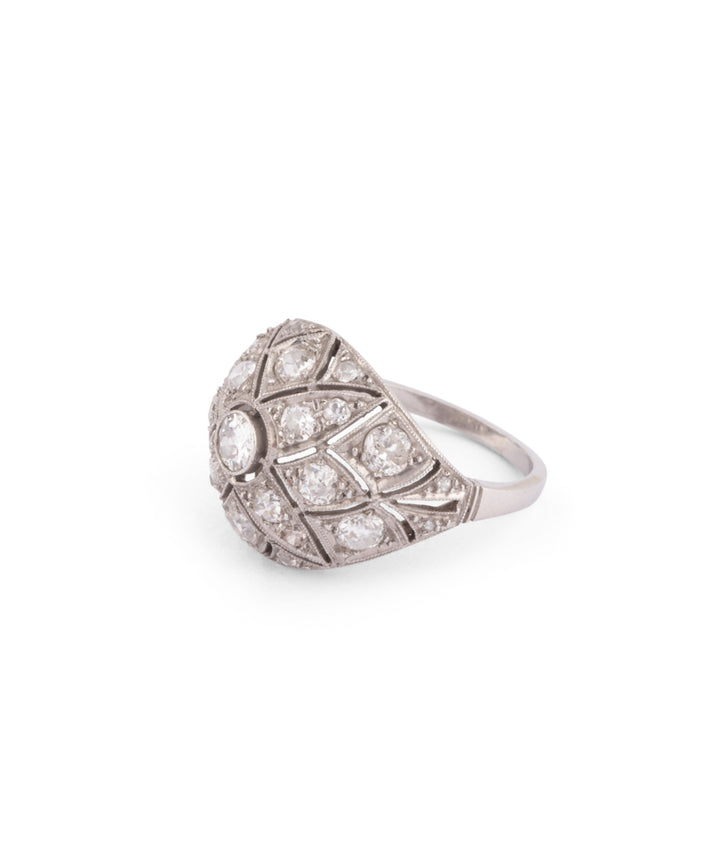 Caillou Paris Bague Dome Art Deco Platine Et Diamants Yaffa Gauche