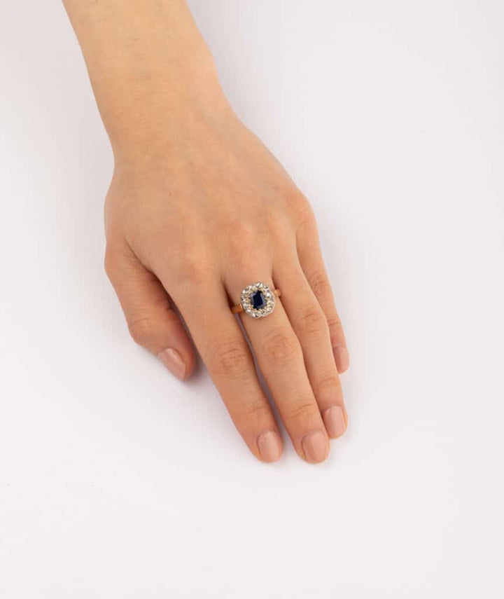 Caillou Paris Bague Marguerite Ancienne Saphir %22arka%22 Porter