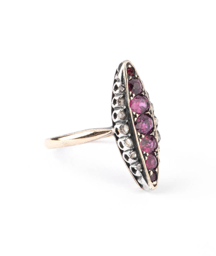 Caillou Paris - Bague marquise ancienne Eurose droite
