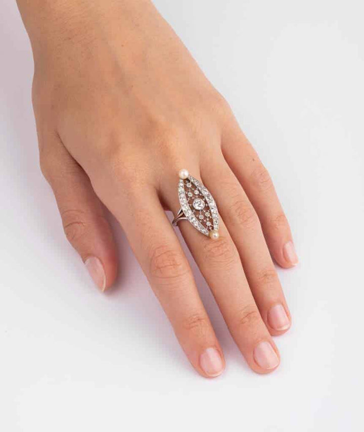 Caillou Paris Bague Marquise Ancienne Diamants Et Perles Tilda Porter