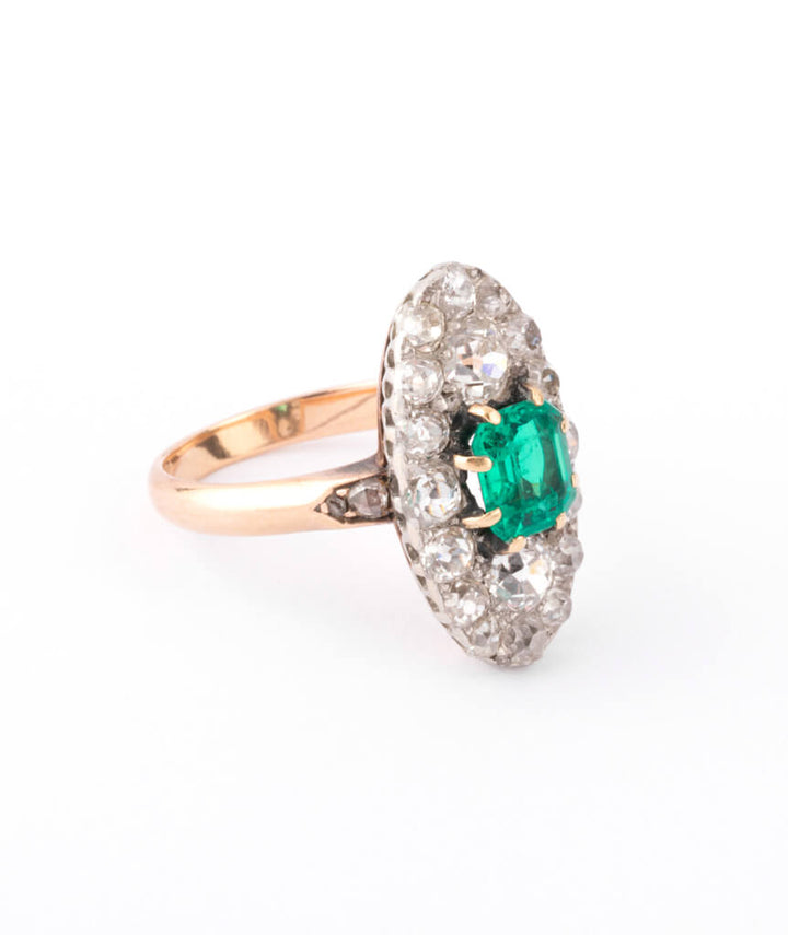 Caillou Paris - Bague marquise ancienne emeraude Chinnamani droite