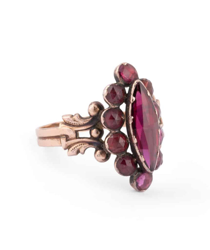 Caillou Paris Bague Marquise Ancienne Grenats Firouz Droite