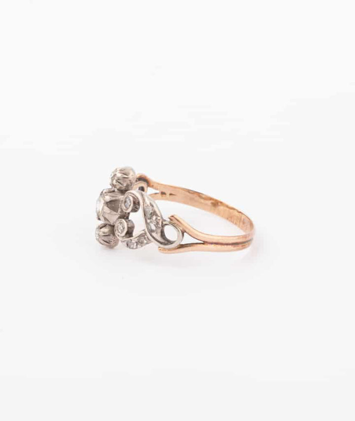 Caillou Paris - Bague provençale ancienne or et argent Iryna gauche