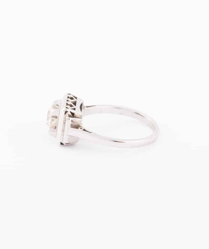 Caillou Paris Bague Solitaire Art Deco Diamant Prisco Profil Gauche