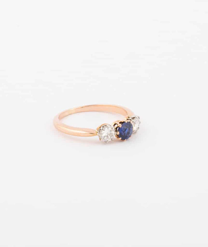 Caillou Paris Bague Trilogie Ancienne Saphir %22espen%22 Droite