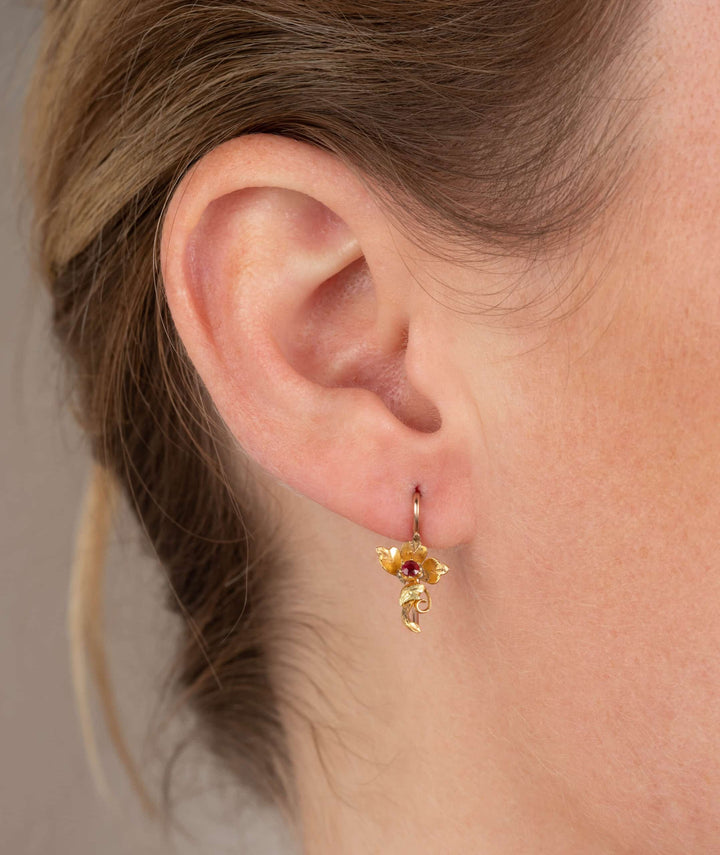 Caillou Paris Boucle Oreille Motif Fleur Tanaya Porter