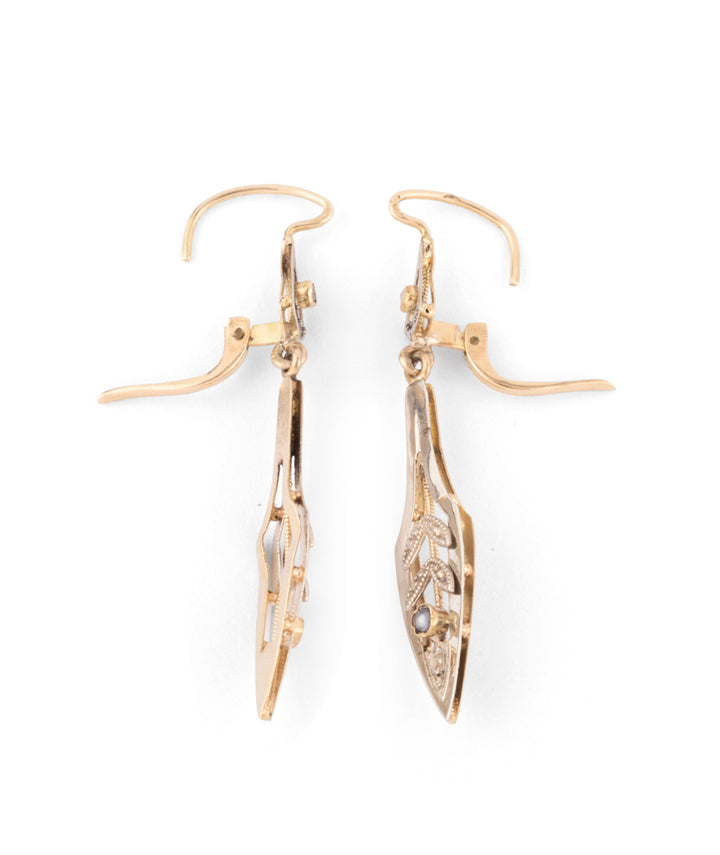 Caillou Paris Boucles D Oreilles Anciennes Or Et Perles Joanko Ouvertes