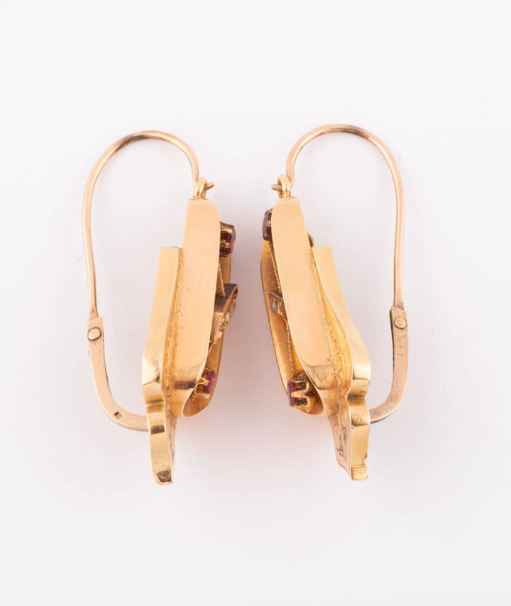 Caillou Paris Boucles D Oreilles Perles Et Amethystes Marut Profil