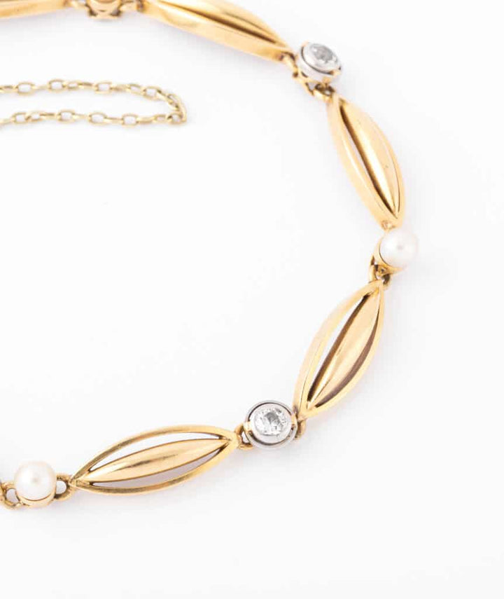 Caillou Paris - Bracelet ancien or Calla detail