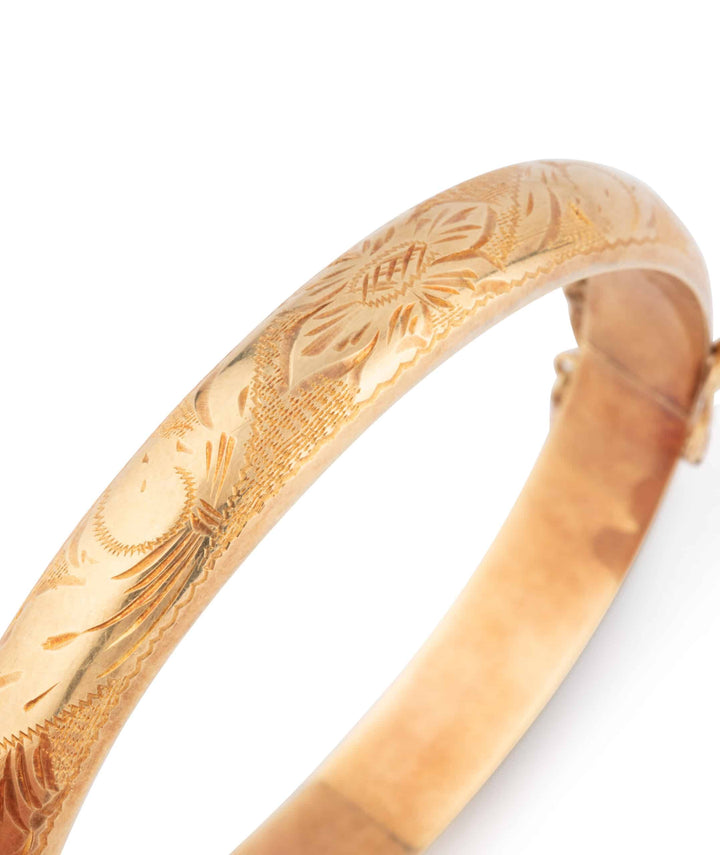 Caillou Paris Bracelet Ancien Or Seva Gros Plan