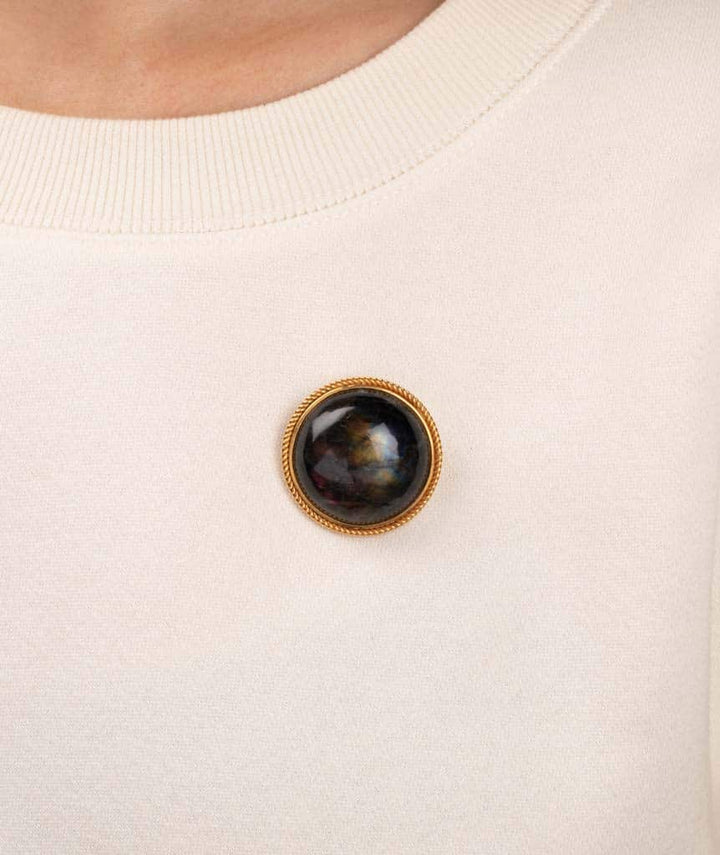 Caillou Paris Broche ancienne labradorite Chanda porter
