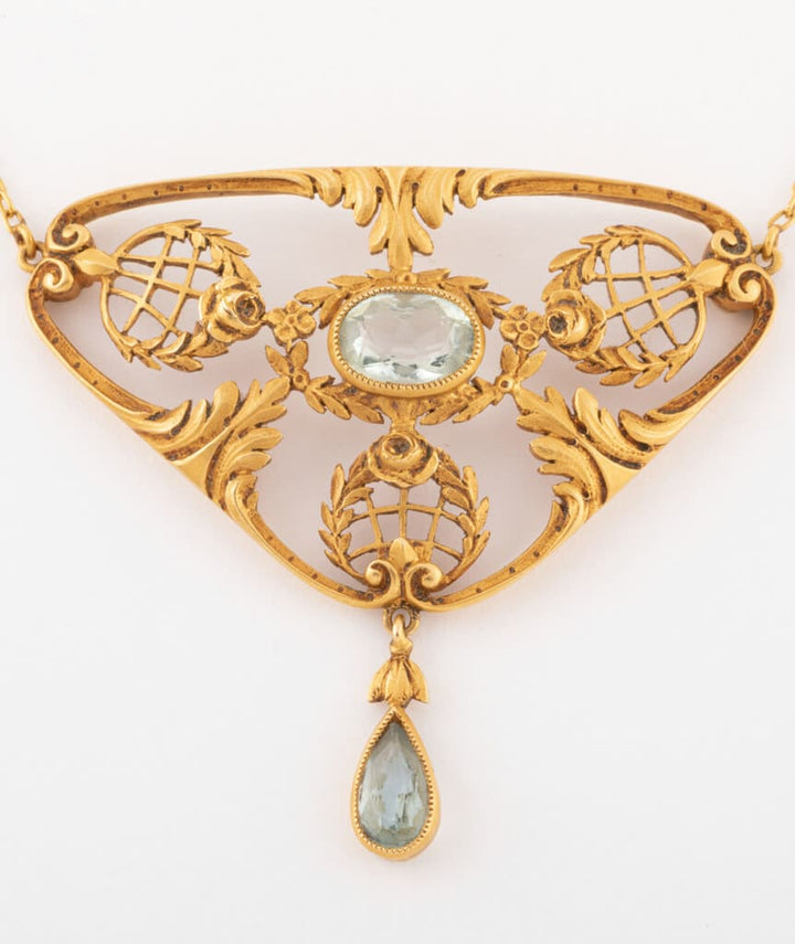 Caillou Paris - Collier ancien aigue-marine Rouhi gros plan
