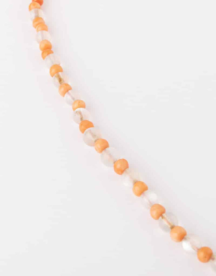 Caillou Paris - Collier ancien corail et pierres de lune Nur gros plan 2