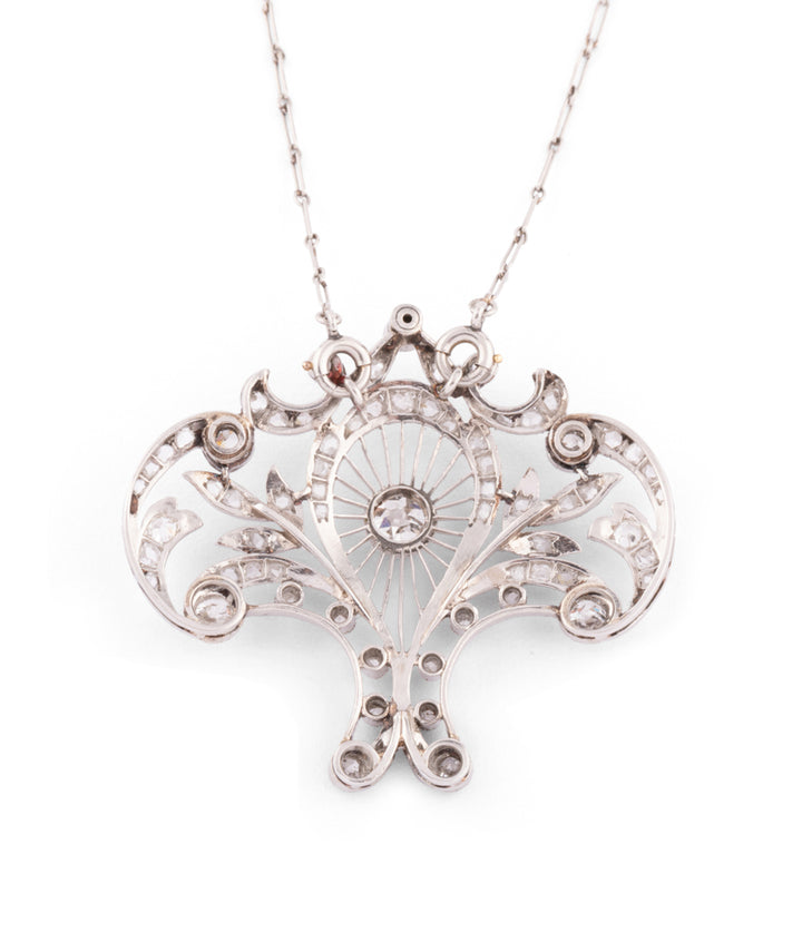 Caillou Paris Collier Ancien Platine Et Diamants Thao Gros Plan Dos