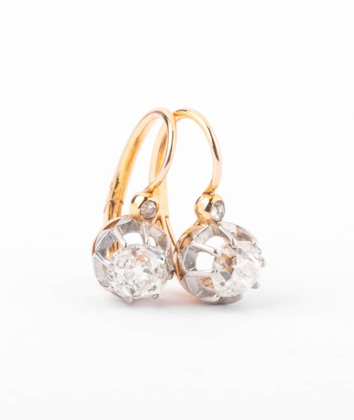 Dormeuses diamants "Hirkani" gros plan