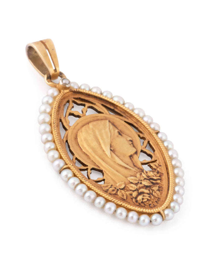 Caillou Paris Medaille Art Nouveau Bassira Detail