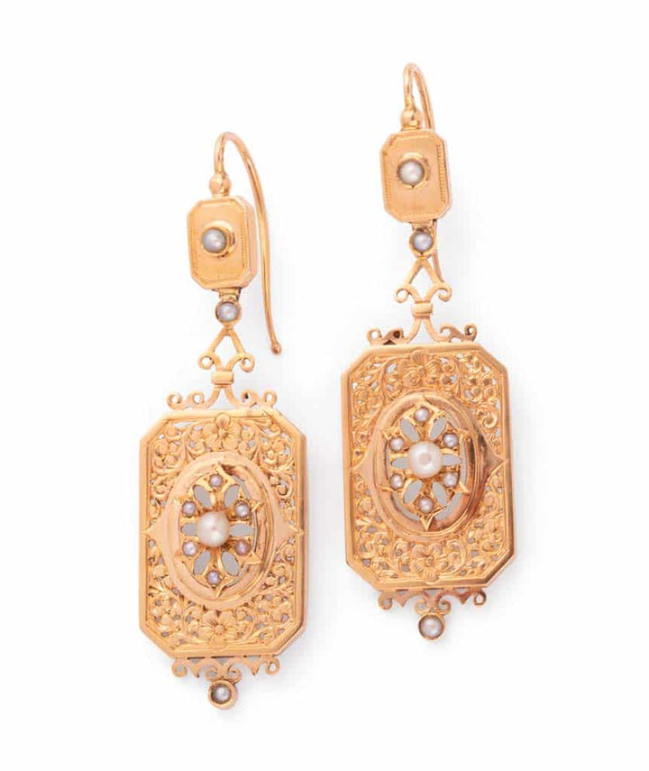 Caillou Paris Pendants D Oreilles Anciens Or Et Perles Liora Profil