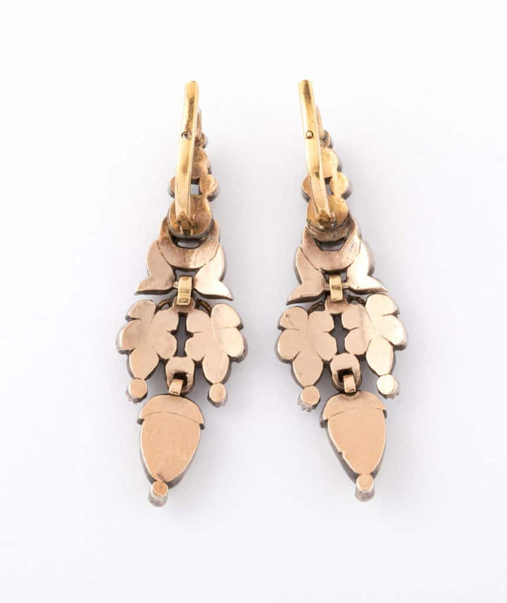 Caillou Paris - Pendants doreilles emeraudes Udane dos