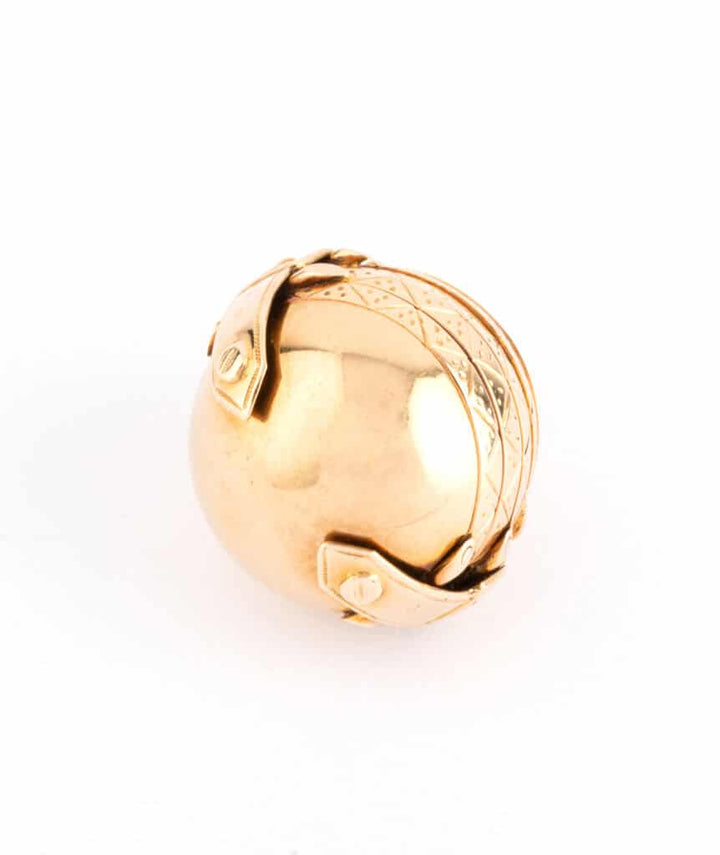Pendentif ancien or Hanne dessous