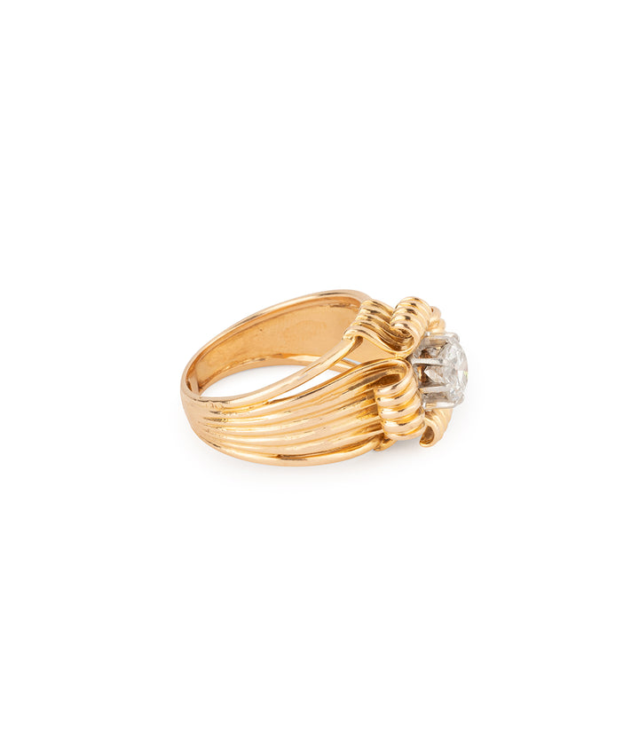 Ancienne-bague-fleur-diamant-Apala-Caillou-Paris