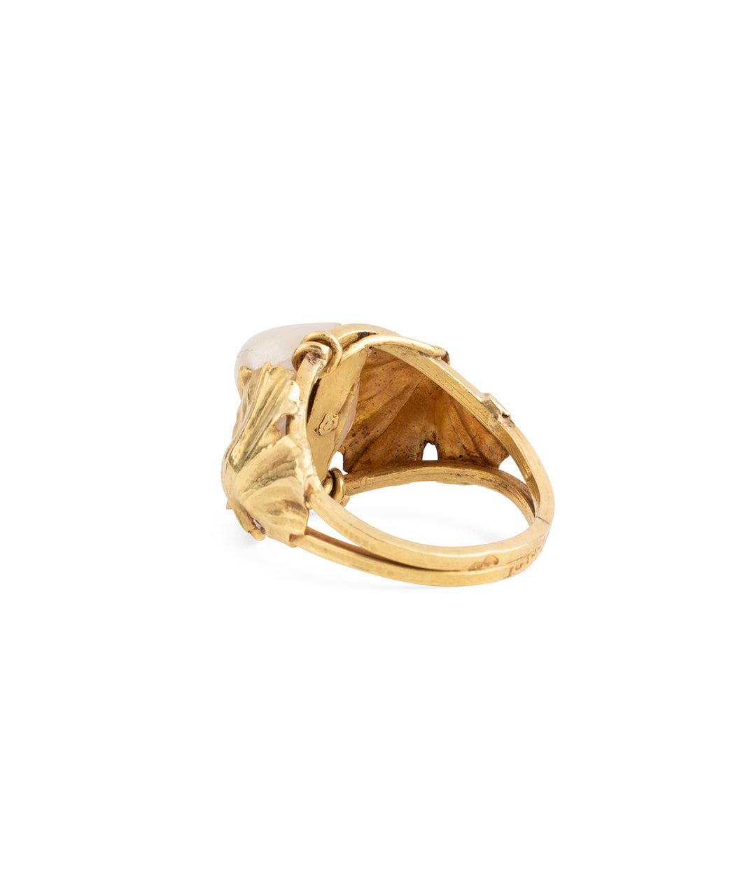 Ancienne-bague-gingko-biloba-perle-Colot-Caillou-Paris