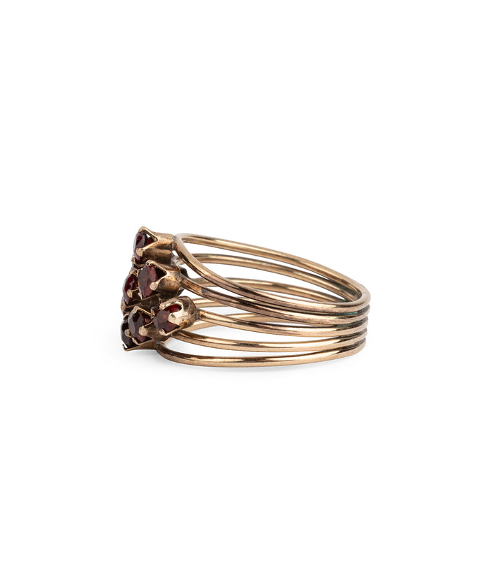 Ancienne-bague-grenat-or-18k-Cyrice