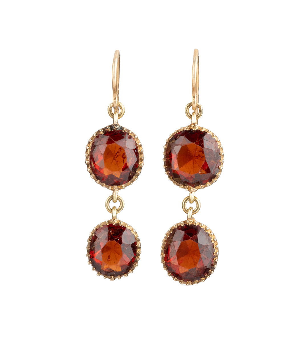 Anciennes-boucles-oreilles-or-grenat-Gelyn-Caillou-Paris