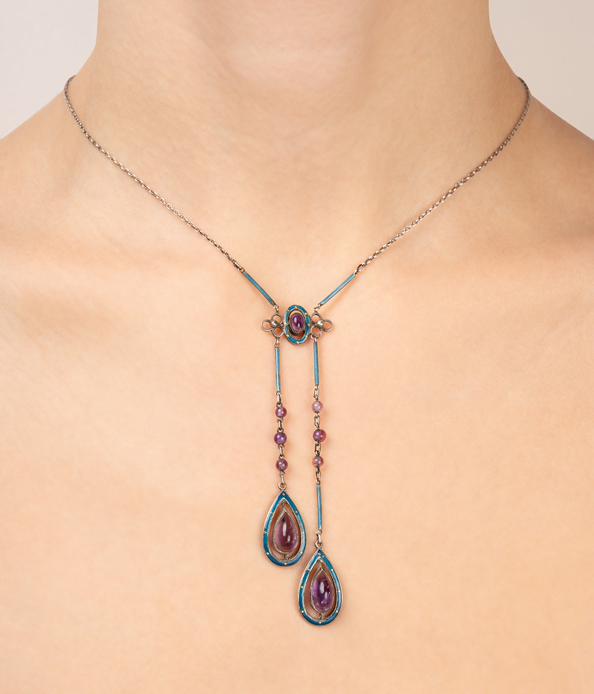 Antique-amethyst-necklace-enameled-silver-Teiva-Caillou-Paris