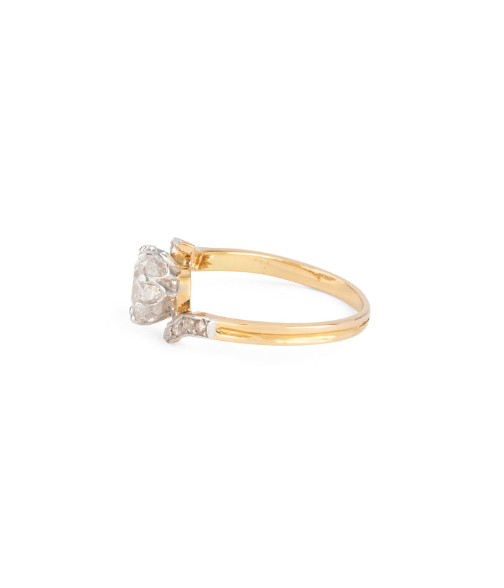 Antique-diamond-ring-18k-gold-Xarika-Caillou-Paris