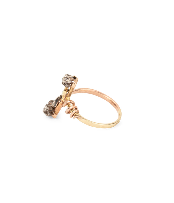 Antique-enamelled-ring-diamonds-Timo-Caillou-Paris