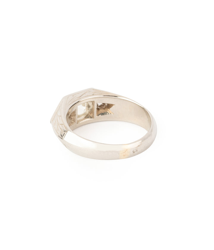 Antique-engagement-ring-diamonds-Milla