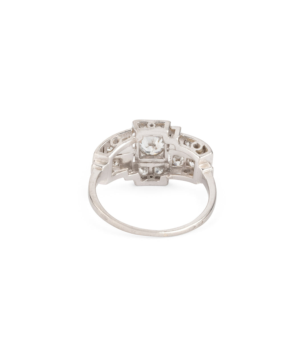 Antique-engagement-ring-diamonds-Yori-Caillou-Paris